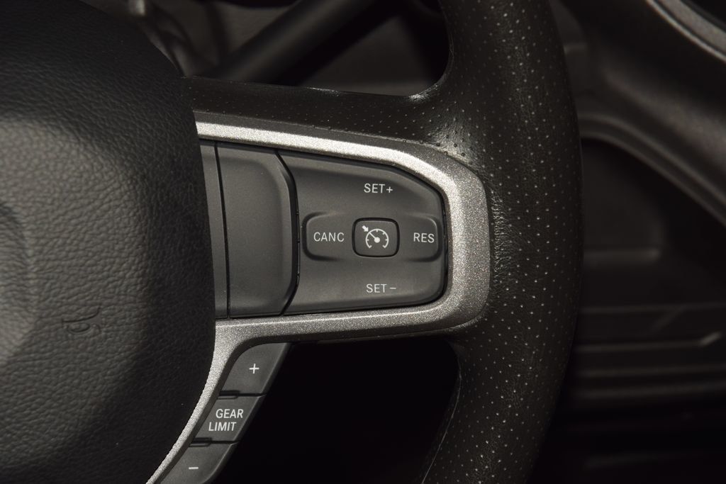 2024 Ram 3500 Tradesman 4x4 Crew Cab 8' Box - 23048080 - 36