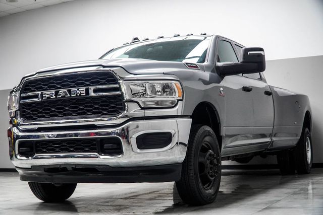2024 Ram 3500 Tradesman 4x4 Crew Cab 8' Box - 23003034 - 8