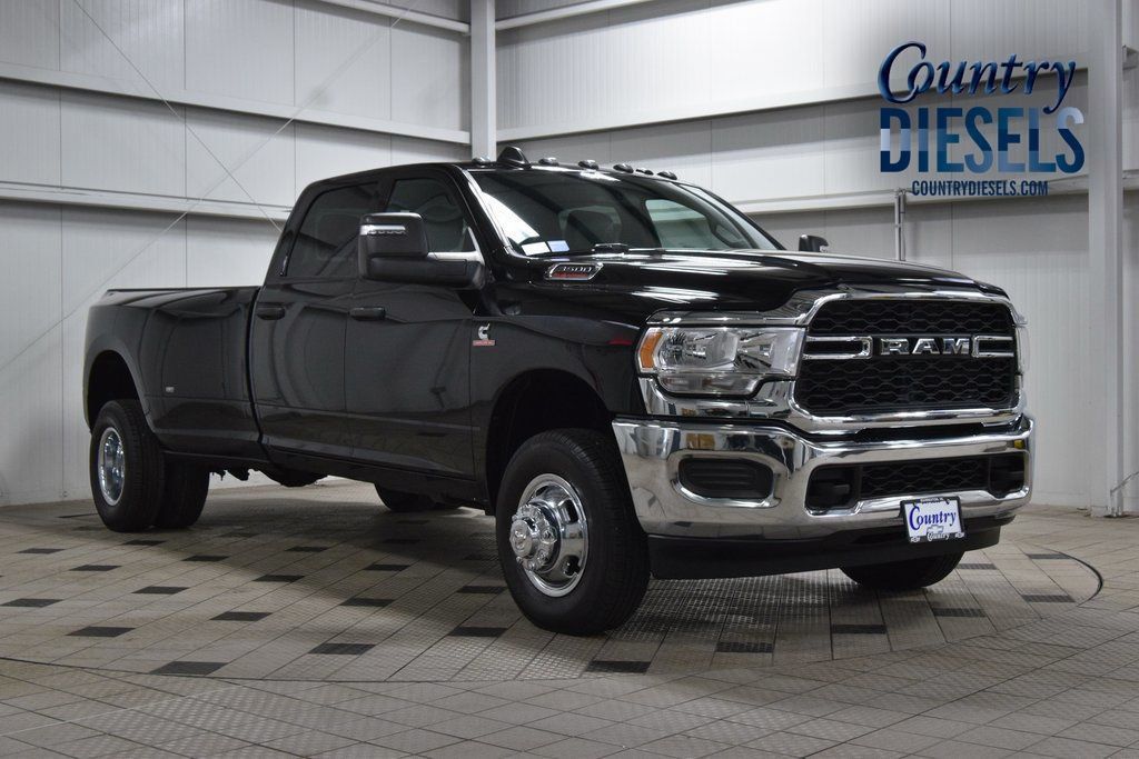 2024 Ram 3500 Tradesman 4x4 Crew Cab 8' Box - 23021386 - 0