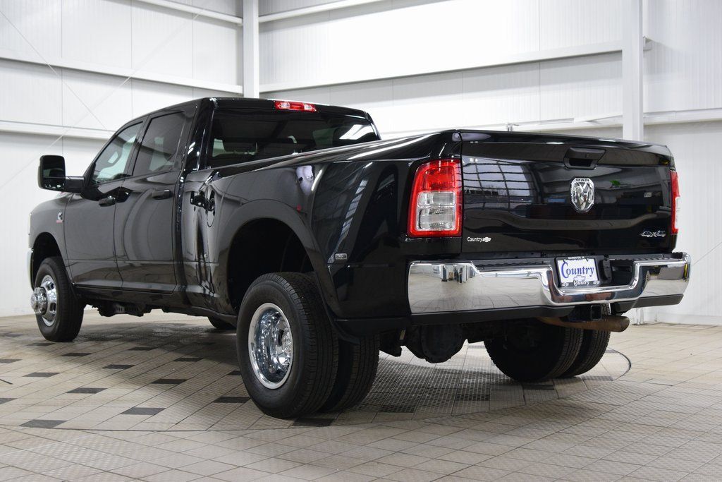 2024 Ram 3500 Tradesman 4x4 Crew Cab 8' Box - 23021386 - 5
