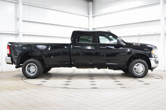 2024 Ram 3500 Tradesman 4x4 Crew Cab 8' Box - 23021386 - 8