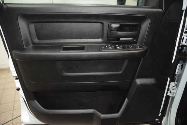 2024 Ram 3500 Tradesman 4x4 Crew Cab 8' Box - 23097287 - 44