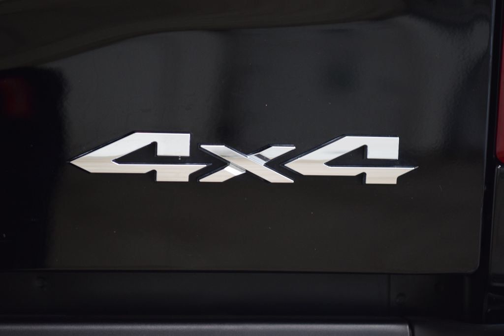 2024 Ram 3500 Tradesman Level 1 DRW - 23021386 - 17