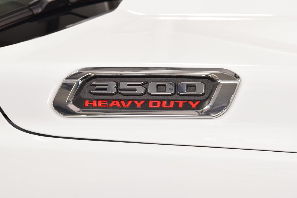 2024 Ram 3500 Tradesman Level 1 w/ Chrome Pack - 23097287 - 13