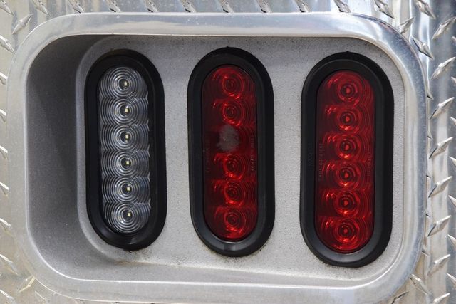 2024 Ram 3500 Chassis Cab 3500 CREW 4X4 * CUMMINS * 9' HILLSBORO FLATBED * 1 OWNER - 22975013 - 11