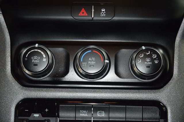 2024 Ram 3500 Chassis Cab 3500 CREW 4X4 * CUMMINS * 9' HILLSBORO FLATBED * 1 OWNER - 22975013 - 20