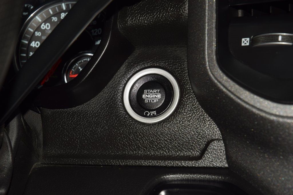 2024 Ram 3500 Chassis Cab 3500 CREW 4X4 * CUMMINS * 9' HILLSBORO FLATBED * 1 OWNER - 22975013 - 23