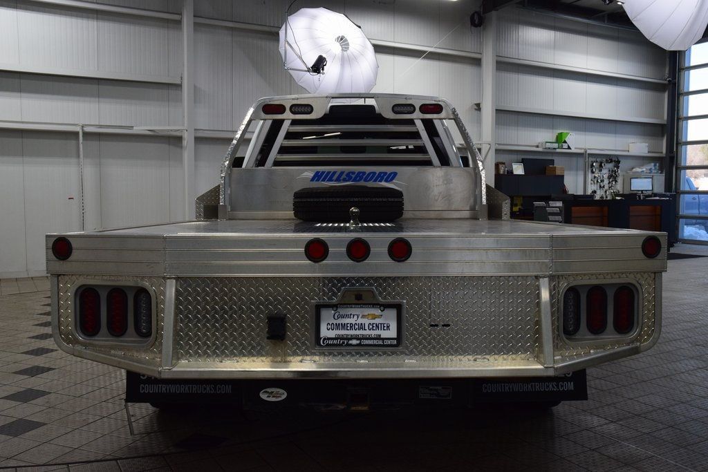 2024 Ram 3500 Chassis Cab 3500 CREW 4X4 * CUMMINS * 9' HILLSBORO FLATBED * 1 OWNER - 22975013 - 3