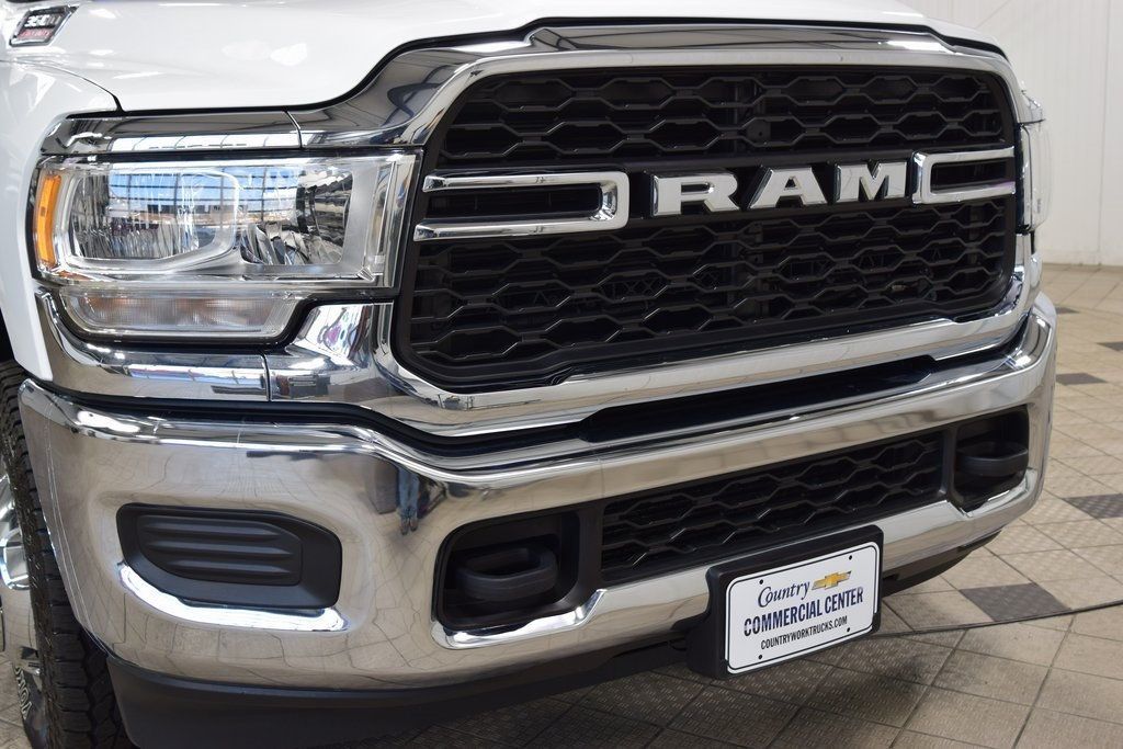 2024 Ram 3500 Chassis Cab 3500 CREW 4X4 * CUMMINS * 9' HILLSBORO FLATBED * 1 OWNER - 22975013 - 6