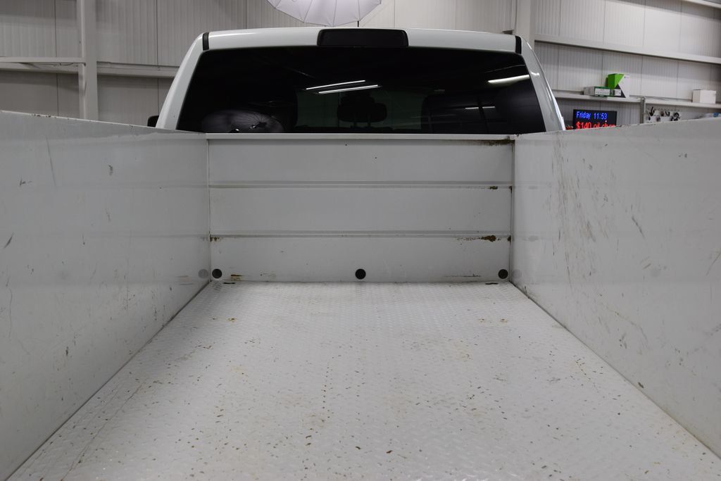 2024 Ram 3500 Chassis Cab 3500 CREW SLT 4X4 * CUMMINS * 9' READING UTILITY - 23028132 - 18