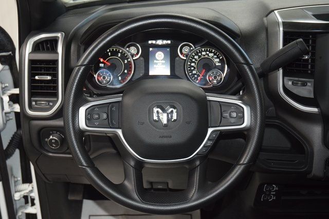 2024 Ram 3500 Chassis Cab 3500 CREW SLT 4X4 * CUMMINS * NEW 9' CM FLATBED - 22957749 - 25