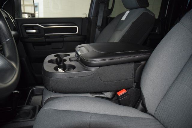 2024 Ram 3500 Chassis Cab 3500 CREW SLT 4X4 * CUMMINS * NEW 9' CM FLATBED - 22957749 - 30