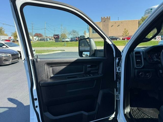 2024 Ram 3500 Chassis Cab Tradesman 4WD Crew Cab 60" CA 172.4" WB - 23099188 - 14