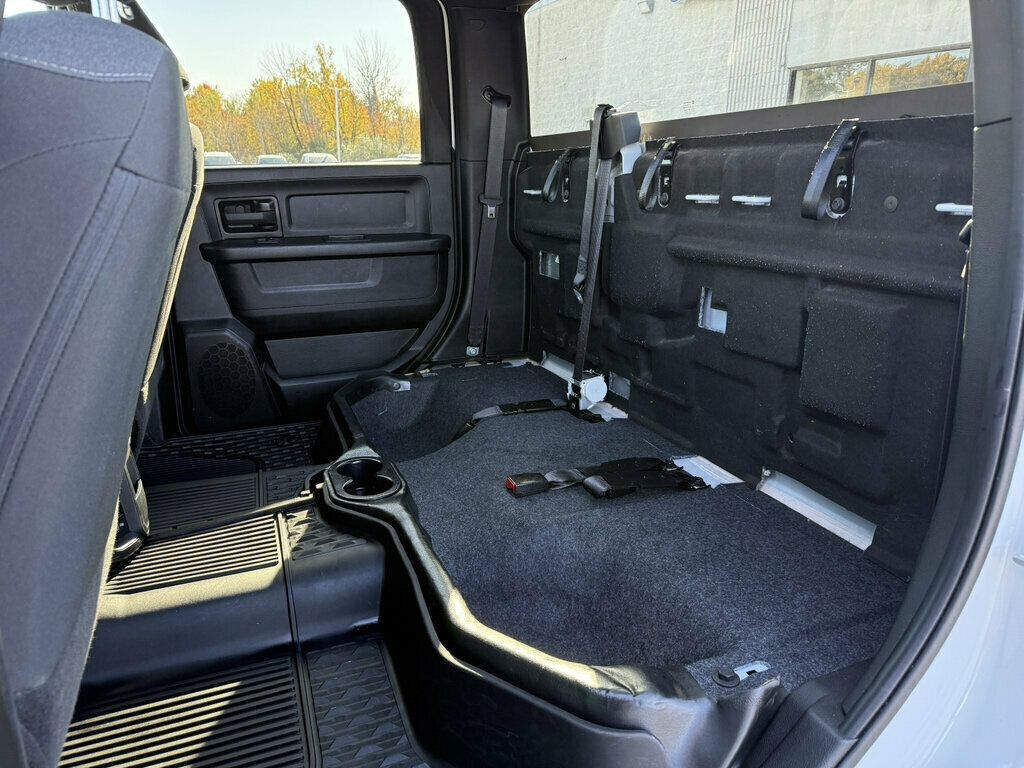 2024 Ram 3500 Chassis Cab Tradesman 4WD Crew Cab 60" CA 172.4" WB - 23099188 - 16