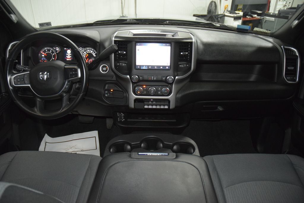 2024 Ram 4500 Chassis Cab 4500 CREW 4X4 SLT * CUMMINS * 9' CM HAULER * 1 OWNER - 23021657 - 21