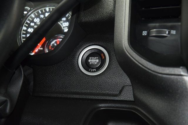 2024 Ram 4500 Chassis Cab 4500 CREW * CUMMINS * 11' READING KUV * 1 OWNER * LIKE NEW! - 22944089 - 23