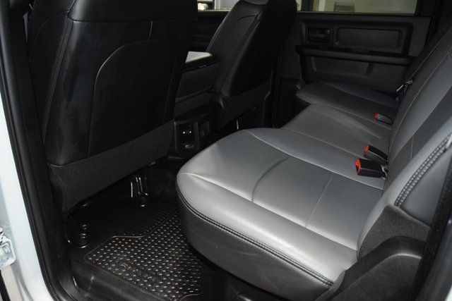 2024 Ram 4500 Chassis Cab 4500 CREW * CUMMINS * 11' READING KUV * 1 OWNER * LIKE NEW! - 22944089 - 32