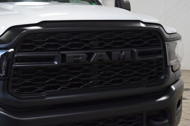 2024 Ram 4500 Chassis Cab 4500 CREW * CUMMINS * 11' READING KUV * 1 OWNER * LIKE NEW! - 22944089 - 4