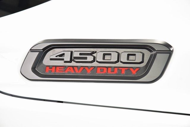 2024 Ram 4500 Chassis Cab 4500 CREW * CUMMINS * 11' READING KUV * 1 OWNER * LIKE NEW! - 22944089 - 8