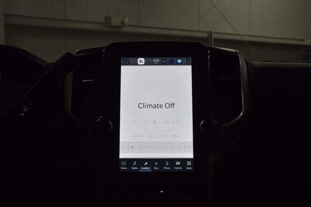 2024 Ram 4500 Chassis Cab 4500 CREW LARAMIE 4X4 * CUMMINS * 9' CM FLATBED * LOADED - 22937977 - 23