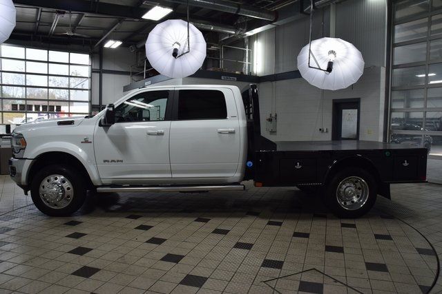 2024 Ram 4500 Chassis Cab 4500 CREW LARAMIE 4X4 * CUMMINS * 9' CM FLATBED * LOADED - 22937977 - 2