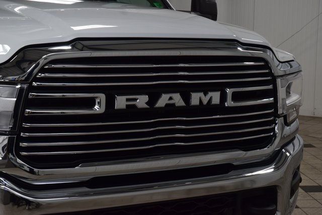 2024 Ram 4500 Chassis Cab 4500 CREW LARAMIE 4X4 * CUMMINS * 9' CM FLATBED * LOADED - 22937977 - 4