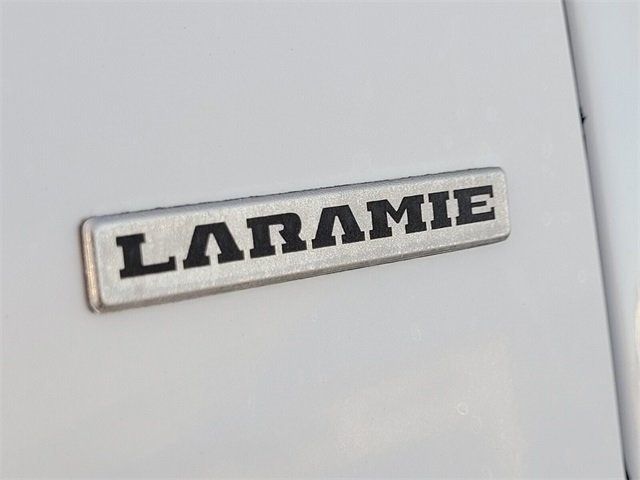 2024 Ram 4500 Chassis Cab Laramie 4x4 Crew Cab 60" CA 173.4" WB - 22937977 - 5
