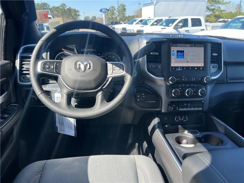 2024 Ram 4500 Tradesman SLT Laramie photo 2