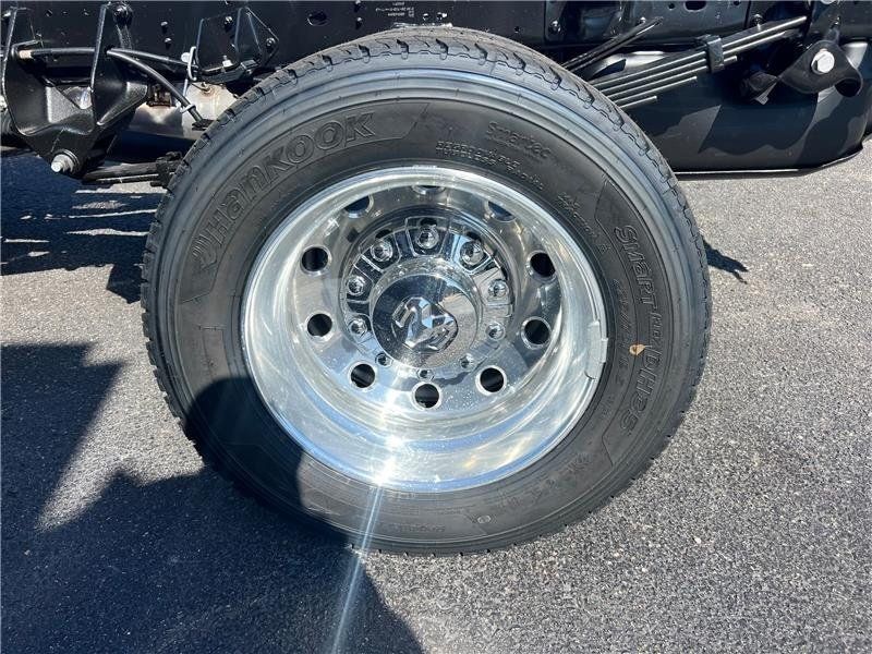 2024 Ram 4500 Tradesman SLT Laramie photo 4