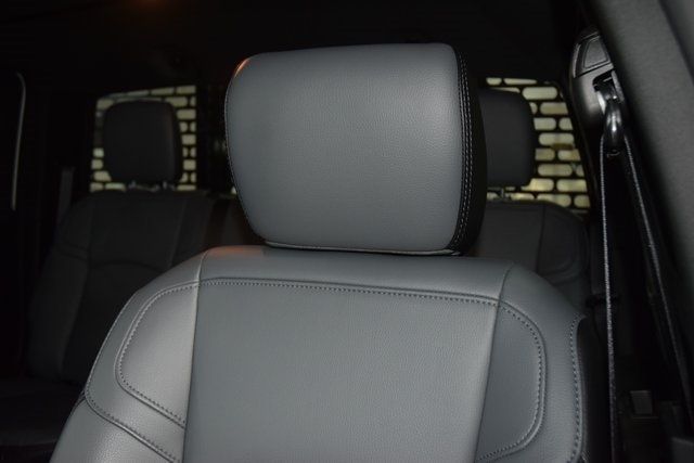 2024 Ram 5500 Chassis Cab 5500 CREW 4X4 * CUMMINS * 12' PLATFORM BODY * ALCOAS - 22950449 - 32