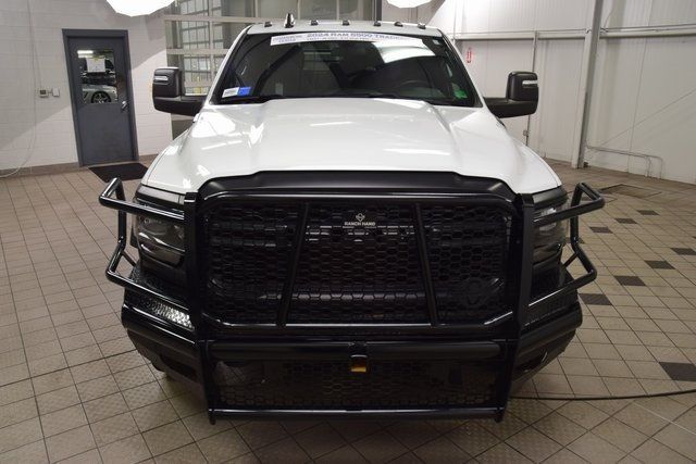 2024 Ram 5500 Chassis Cab 5500 CREW 4X4 * CUMMINS * 9' FLATBED * 2K MILES - 22949957 - 1