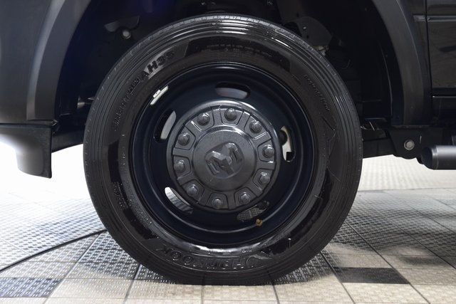 2024 Ram 5500 Chassis Cab 5500 CREW 4X4 * CUMMINS * NEW 9' CM FLATBED W/ GOOSE & BOXES - 22932177 - 16