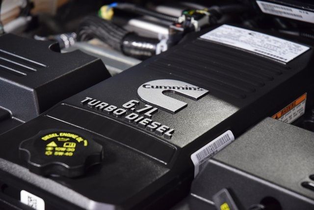 2024 Ram 5500 Chassis Cab 5500 CREW 4X4 * CUMMINS * NEW 9' CM FLATBED W/ GOOSE & BOXES - 22932177 - 20