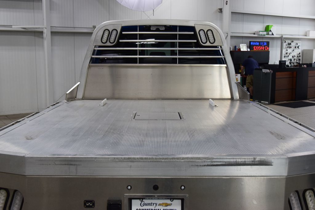 2024 Ram 5500 Chassis Cab 5500 CREW LIMITED 4X4 * CUMMINS * 9' ALUMINUM FLATBED * LOADED - 23060301 - 14