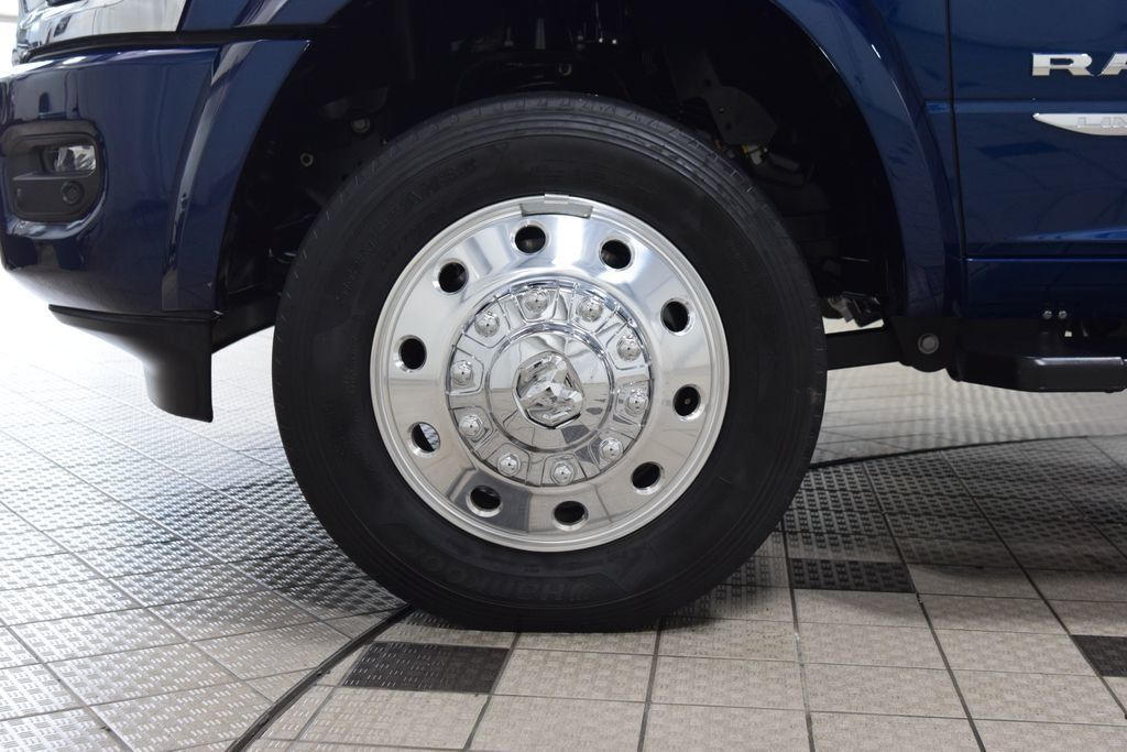 2024 Ram 5500 Chassis Cab 5500 CREW LIMITED 4X4 * CUMMINS * 9' ALUMINUM FLATBED * LOADED - 23060301 - 15