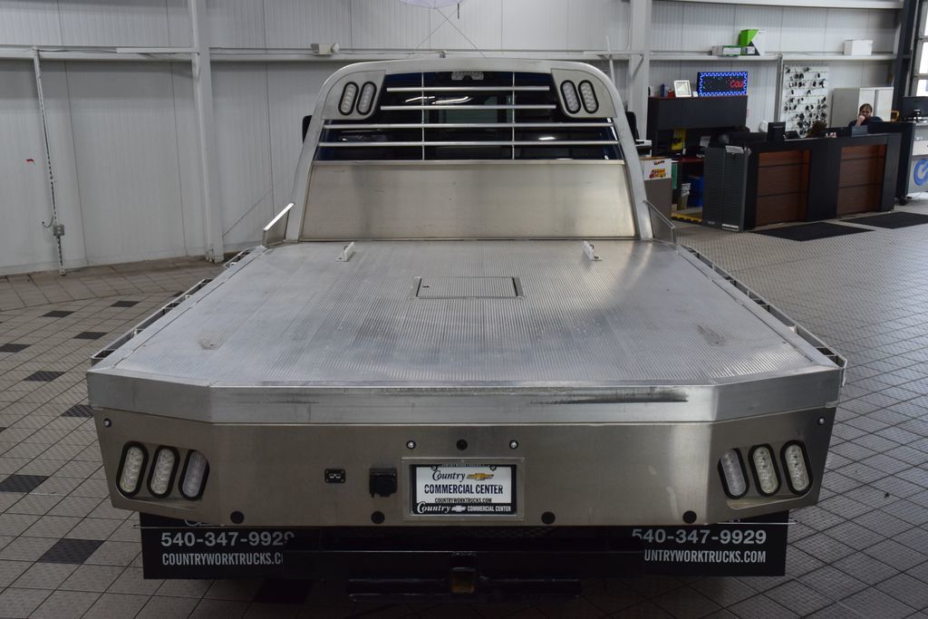 2024 Ram 5500 Chassis Cab 5500 CREW LIMITED 4X4 * CUMMINS * 9' ALUMINUM FLATBED * LOADED - 23060301 - 3