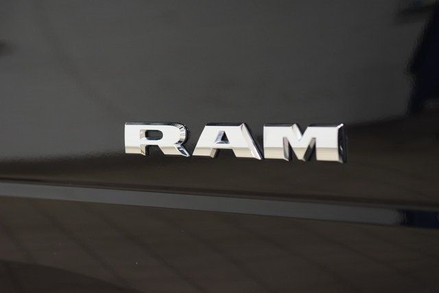 2024 Ram 5500 Chassis Cab 5500 REG CAB SLT 4X4 * CUMMINS * NEW 16' PLATFORM BED - 22937154 - 10