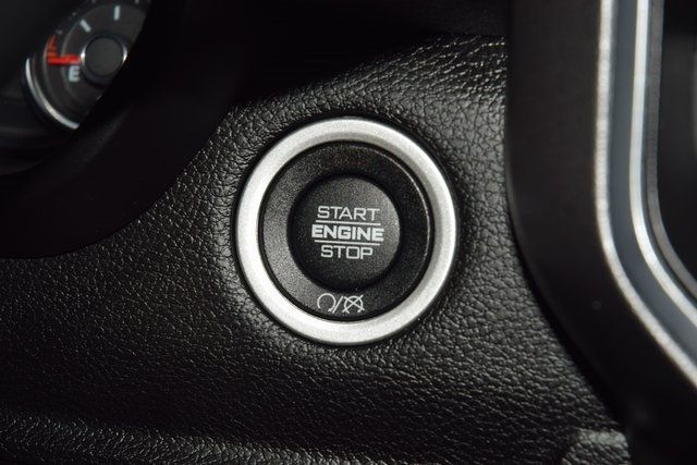 2024 Ram 5500 Chassis Cab 5500 REG CAB SLT 4X4 * CUMMINS * NEW 16' PLATFORM BED - 22937154 - 32