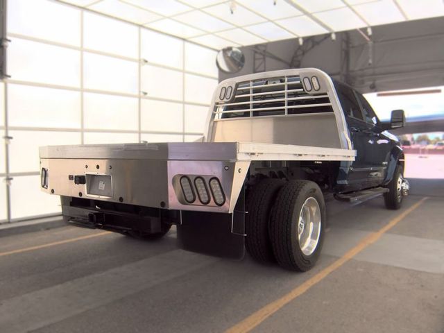 2024 Ram 5500 Chassis Cab Limited 4x4 Crew Cab 60" CA 173.4" WB - 23060301 - 1
