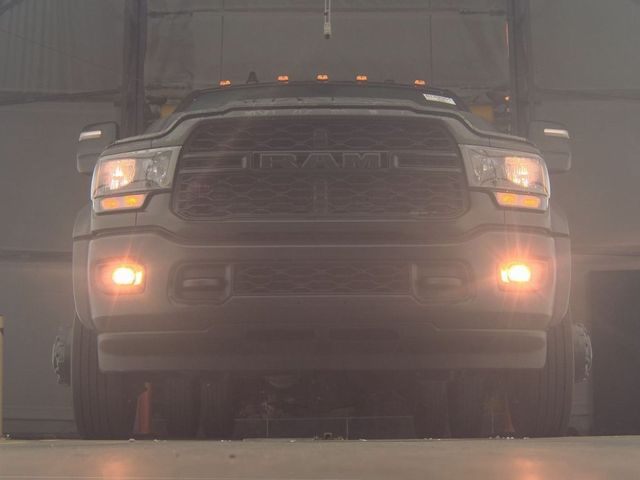2024 Ram 5500 Chassis Cab Tradesman 4x4 Crew Cab 60" CA 173.4" WB - 22932177 - 1