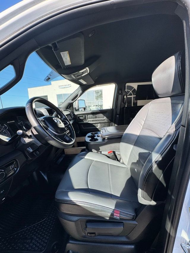 2024 Ram 5500 Chassis Cab Tradesman 4x4 Crew Cab 84" CA 197.4" WB - 22993164 - 13