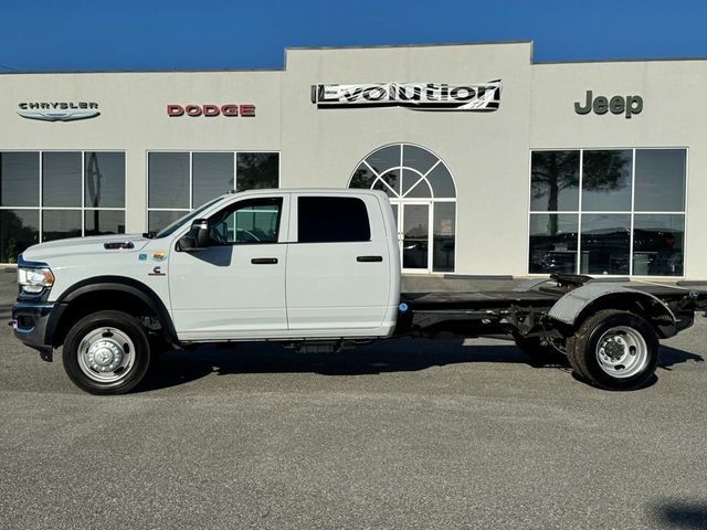 2024 Ram 5500 Chassis Cab Tradesman 4x4 Crew Cab 84" CA 197.4" WB - 22993164 - 3