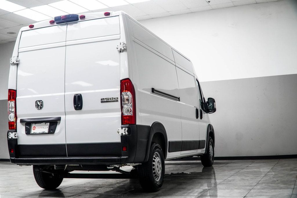 Ram Cargo Van photo 12