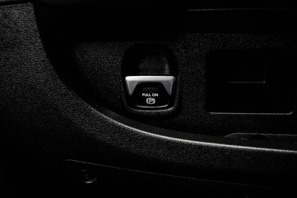 Ram Cargo Van photo 29