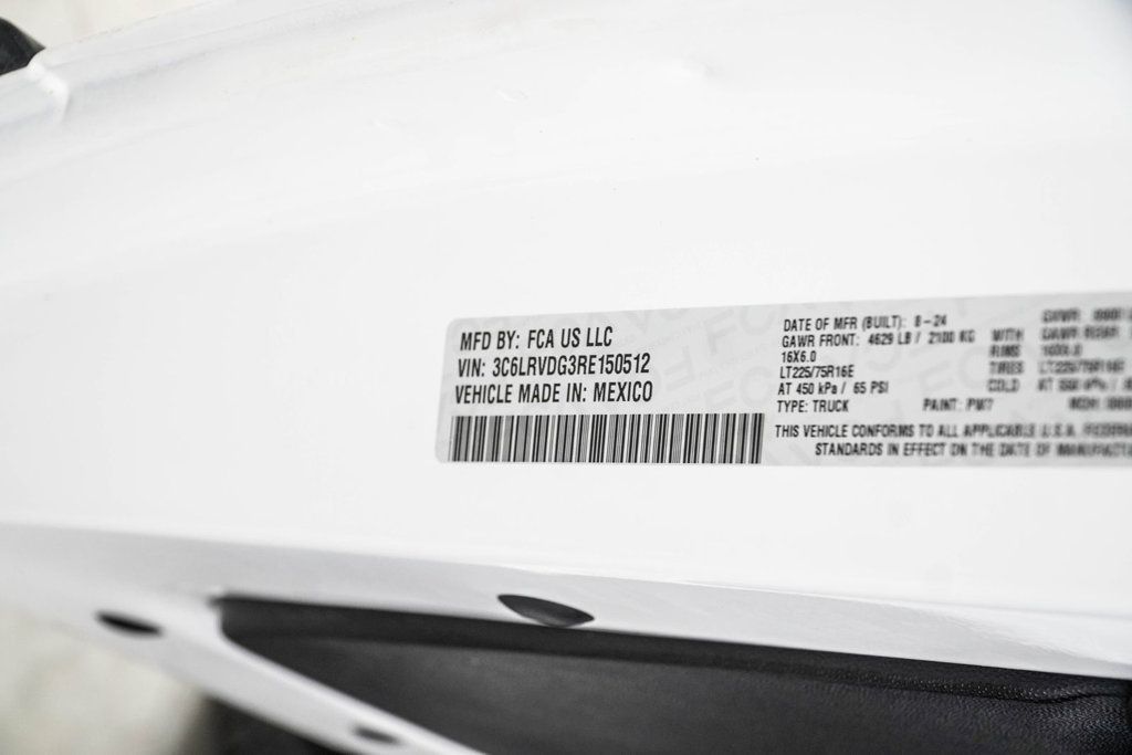 Ram Cargo Van photo 34