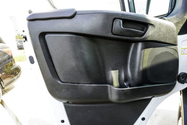 2024 Ram ProMaster Cargo Van High Roof - 22987556 - 31