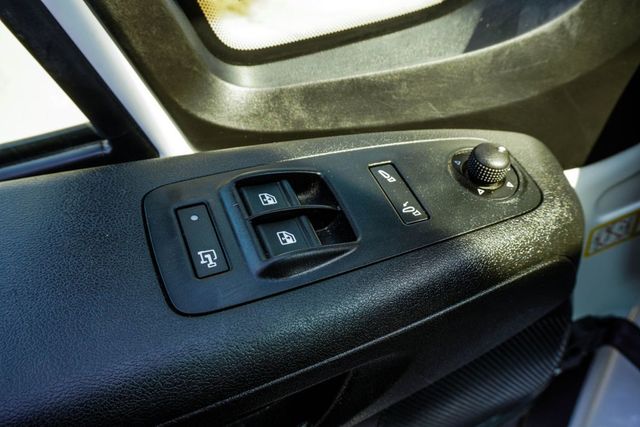 2024 Ram ProMaster Cargo Van High Roof - 22987556 - 32