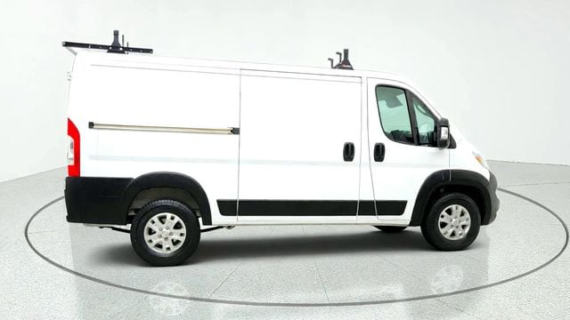 2024 Ram ProMaster Cargo Van SLT 1500 Low Roof 136'' WB w/ Upfitter Prep Package - 23084914 - 3