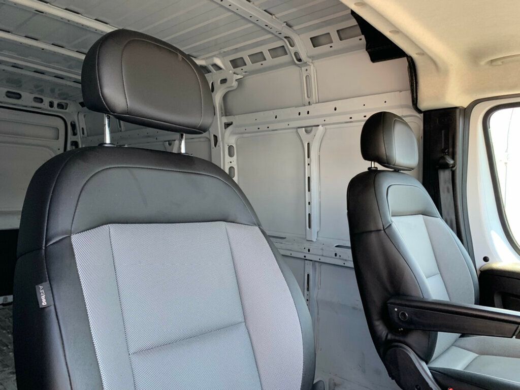 2024 Ram ProMaster Cargo Van Tradesman 2500 High Roof 159" WB - 23041175 - 31