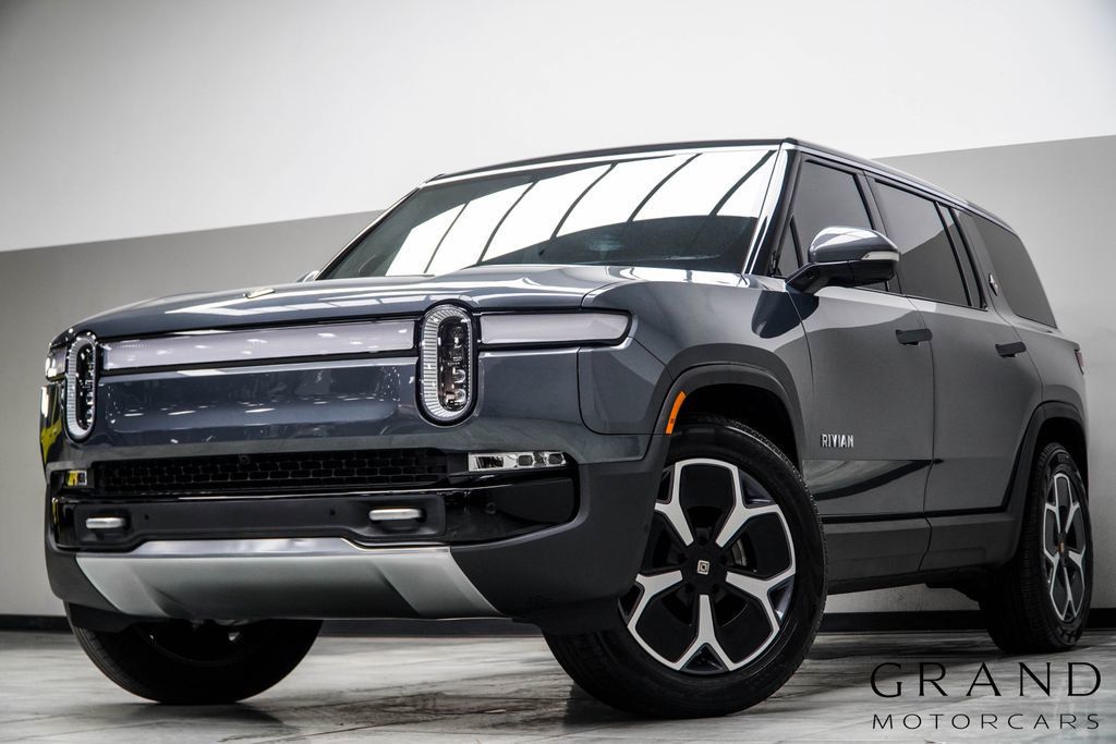 2024 Rivian R1S Adventure - 23000169 | Video 1